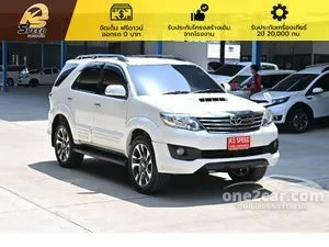 2013 Toyota FORTUNER 3.0 V SUV