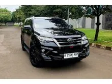 2020 Toyota Fortuner 2.4 VRZ TRD 4X2 SUV
