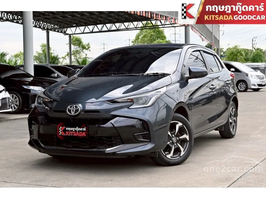 2023 Toyota YARIS Sport Hatchback