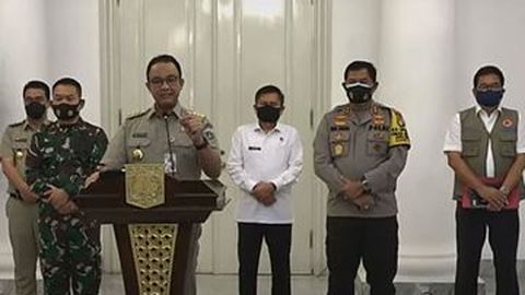 PSBB Ketat DKI, Anies Tutup Lokasi Pariwisata dan Imbau Tak Bepergian