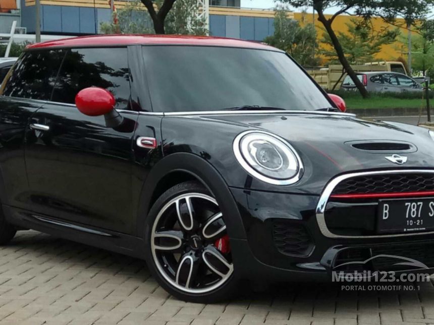 jual mobil mini cooper 2015 cooper works 2 0 di banten automatic hatchback hitam rp 860 000 jual mobil mini cooper 2015 cooper works 2 0 di banten automatic hatchback hitam rp 860 000