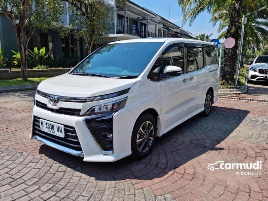 2020 Toyota Voxy Wagon