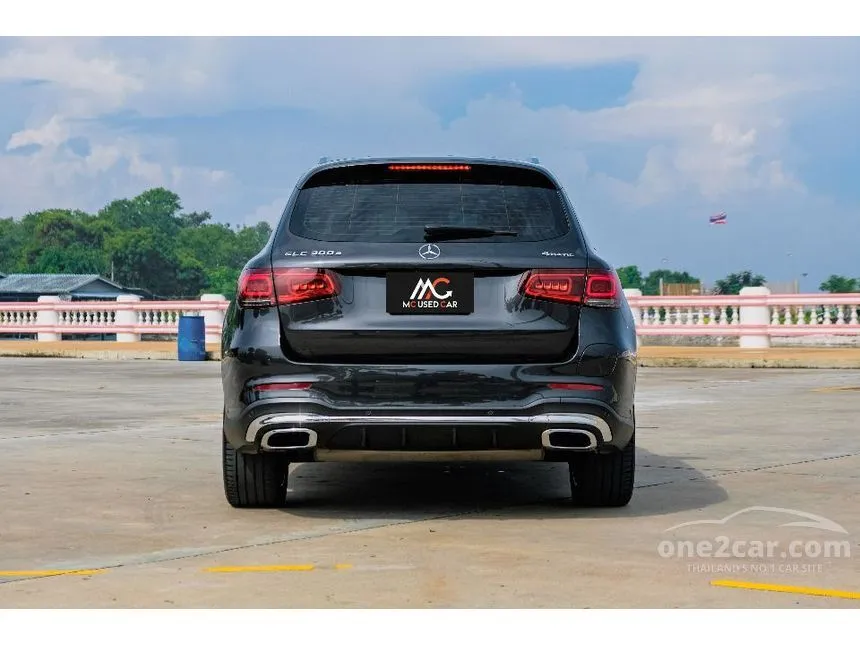 2020 Mercedes-Benz GLC300 e 4MATIC AMG Dynamic SUV