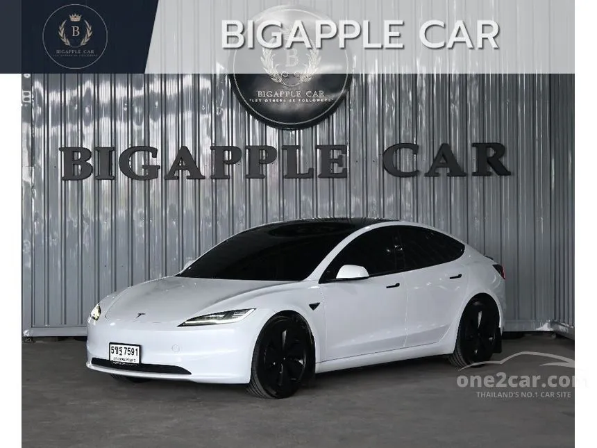 2024 TESLA Model 3 Sedan