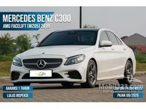 2019 Mercedes-Benz C300 2.0 AMG Line Sedan