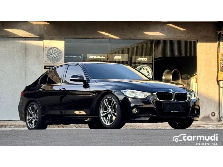 2016 BMW 330i M Sport Sedan
