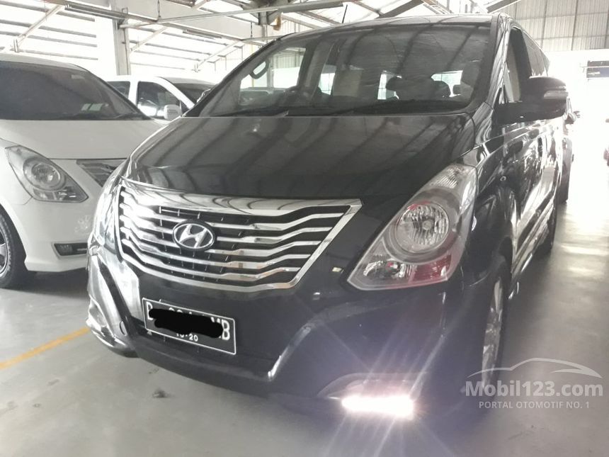 Jual Mobil Hyundai H-1 2015 Royale Next Generation 2.5 di DKI Jakarta ...