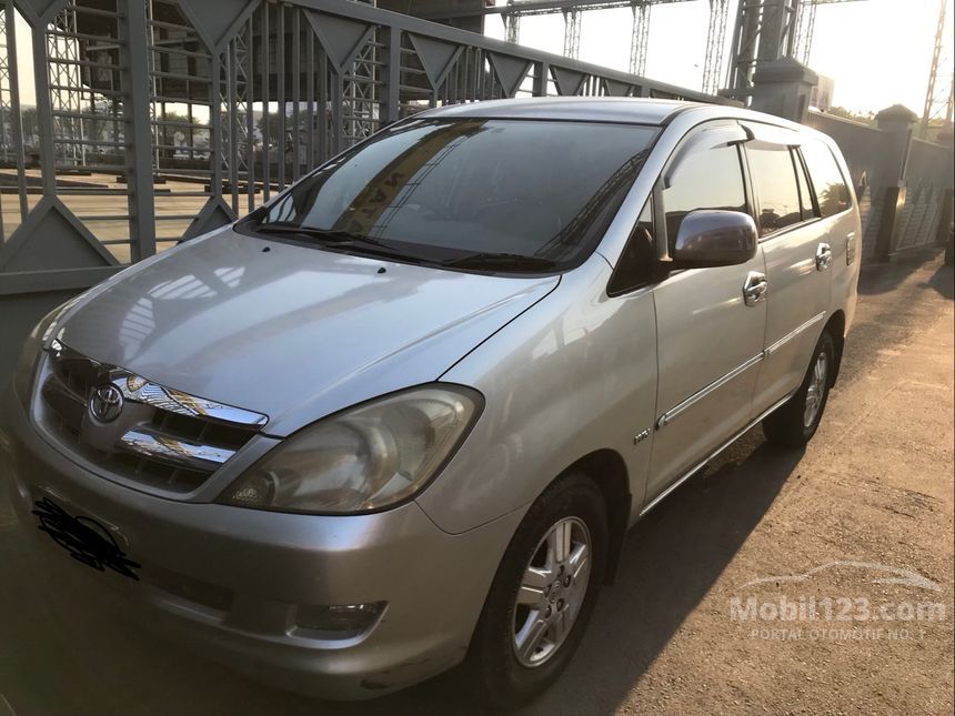  Jual  Mobil Toyota Kijang  Innova  2006  V  2 0 di Jawa Timur 