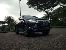 (OTR 435jtan) Mitsubishi Pajero Sport Dakar VGT New Model AT 2016 Black Termurah di 123.com