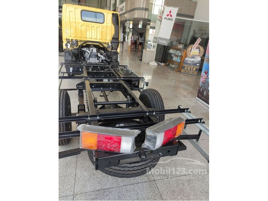 2021 Mitsubishi Colt Diesel FE71 PS Truck