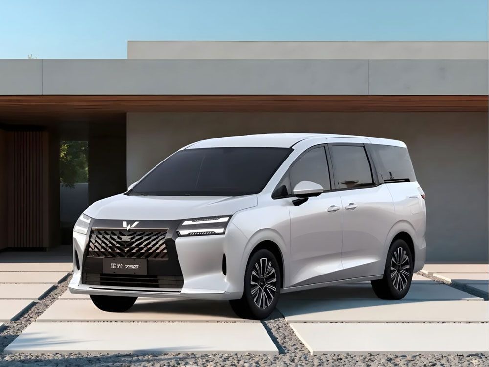 Pemerintah Minta Wuling Jual Mobil Listrik Murah 7 Penumpang
