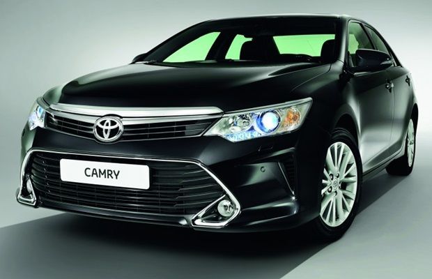 Road To IIMS: Toyota Rilis Camry Hybrid Facelift