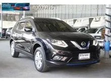 2017 Nissan X-TRAIL 2.0 (ปี 14-20) V Hybrid 4WD SUV