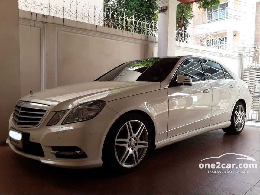 Mercedes-Benz E200 2013 1.8 in กรุงเทพและปริมณฑล Automatic Sedan สีขาว ...