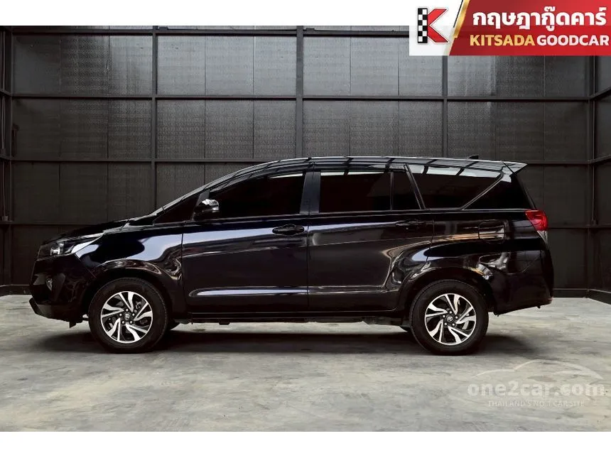 2023 Toyota INNOVA Entry Wagon