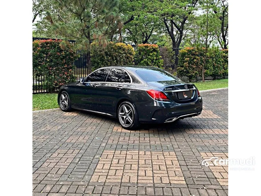 2020 Mercedes-Benz C200 AMG Line Final Edition Sedan