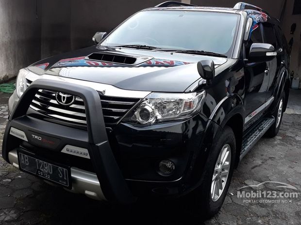 Toyota Fortuner Mobil bekas dijual di Yogyakarta 