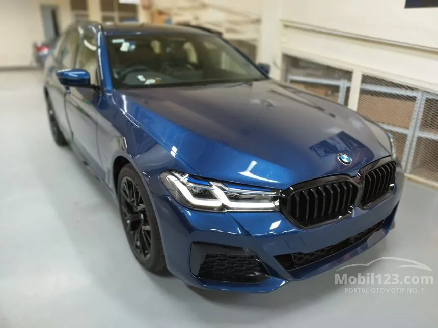 Jual Mobil BMW 530i 2023 M Sport 2.0 di DKI Jakarta Automatic Wagon ...
