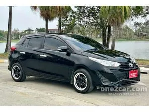 2018 Toyota YARIS 1.2 E Hatchback