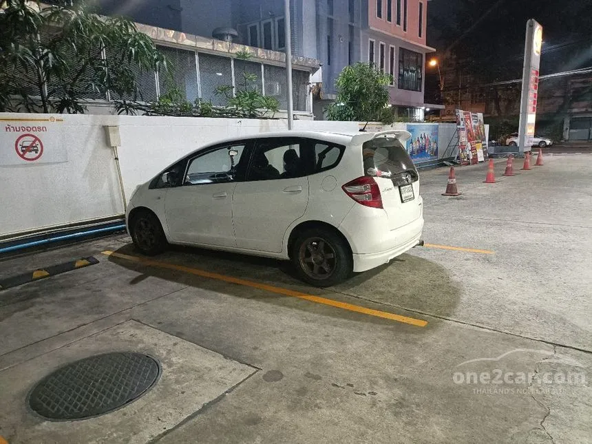 2009 Honda Jazz S i-VTEC Hatchback