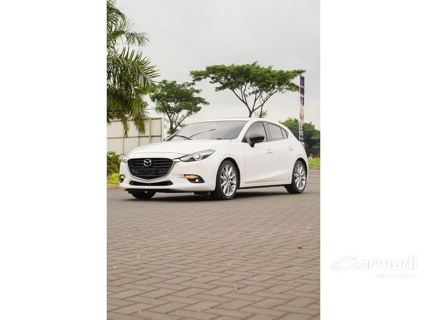 2017 Mazda 3 SKYACTIV-G Hatchback