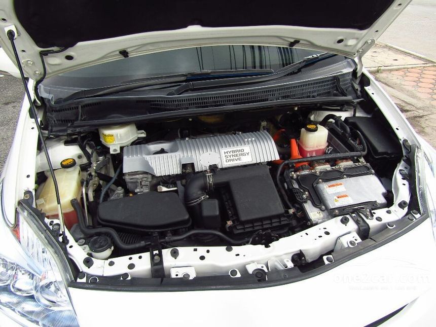 2011 Toyota Prius 1.8 (ปี 09-16) TRD Sportivo Hatchback for sale on One2car