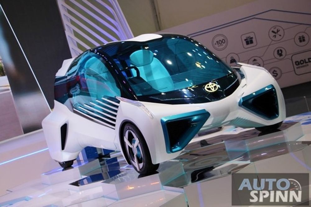 [BIMS2017] พาชม Toyota FCV Plus Concept คอนเซปต์คาร์พลัง Fuel-Cell ดีไซน์สุดล้ำใน Motor Show 2017