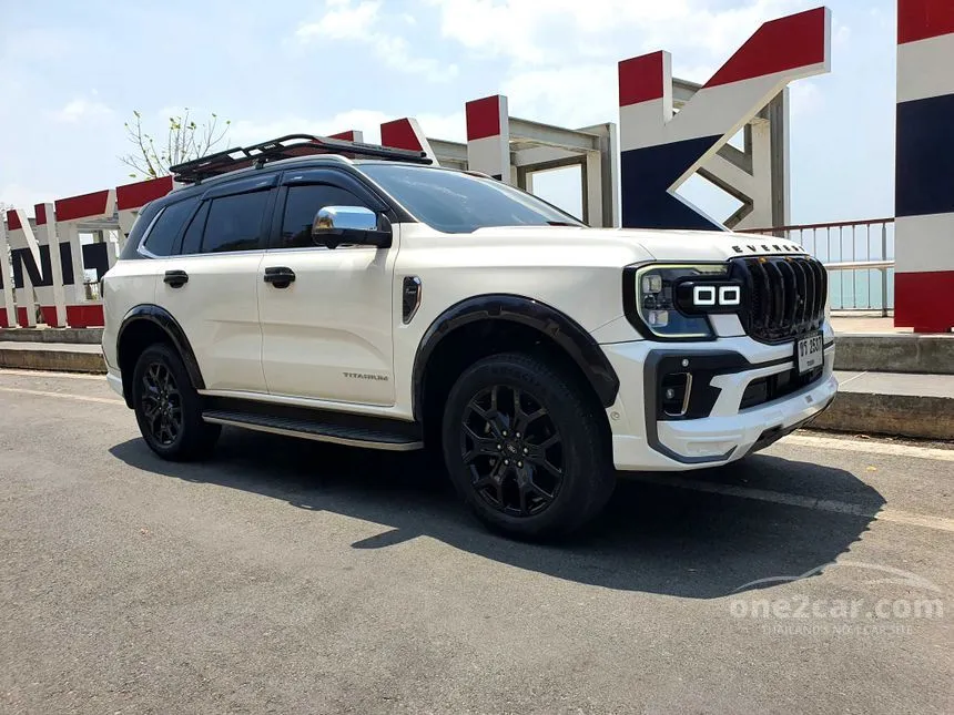 2023 Ford EVEREST Titanium+ SUV