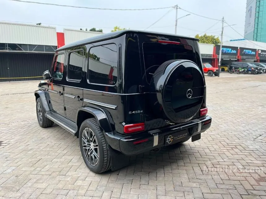 2025 Mercedes-Benz G450 D SUV