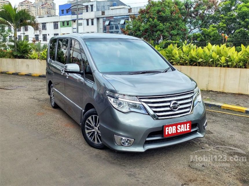 Nissan serena 2017