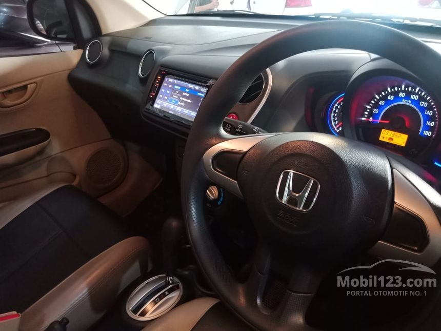 Jual Mobil Honda Mobilio  2014  E Prestige  1 5 di Jawa Timur 