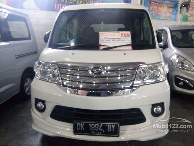 Daihatsu Bekas  Baru  Murah  Jual beli 36 Mobil  di  Bali  