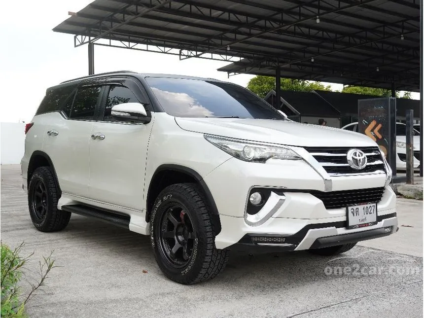 2018 Toyota FORTUNER V SUV