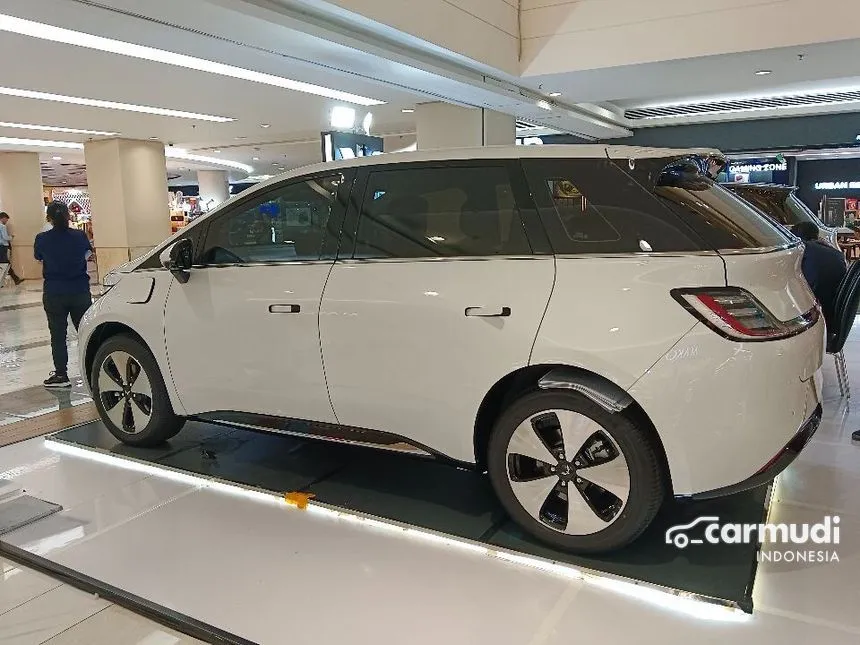 2024 Wuling Cloud EV EV Hatchback