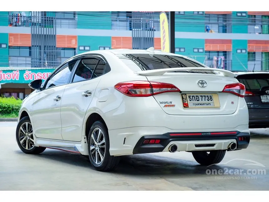 2018 Toyota Yaris Ativ S Sedan