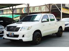 2012 Toyota Hilux Vigo 2.5 CHAMP DOUBLE CAB (ปี 11-15) E Pickup MT