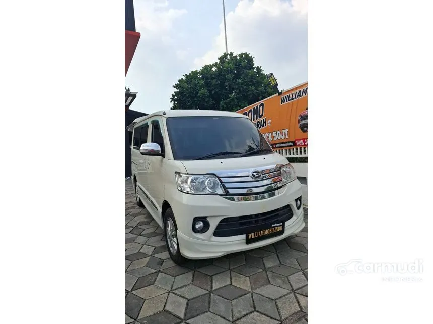 2021 Daihatsu Luxio X Van