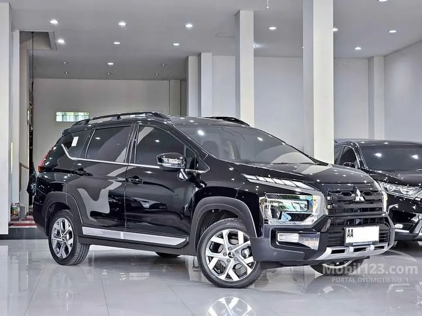 2025 Mitsubishi Xpander Cross Premium MPV