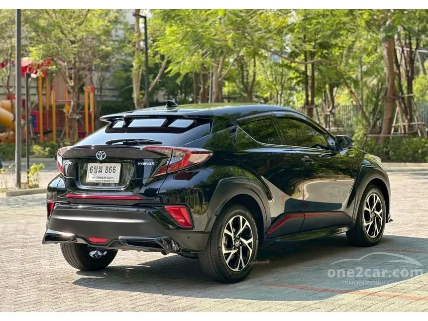 2019 Toyota C-HR HV Mid SUV