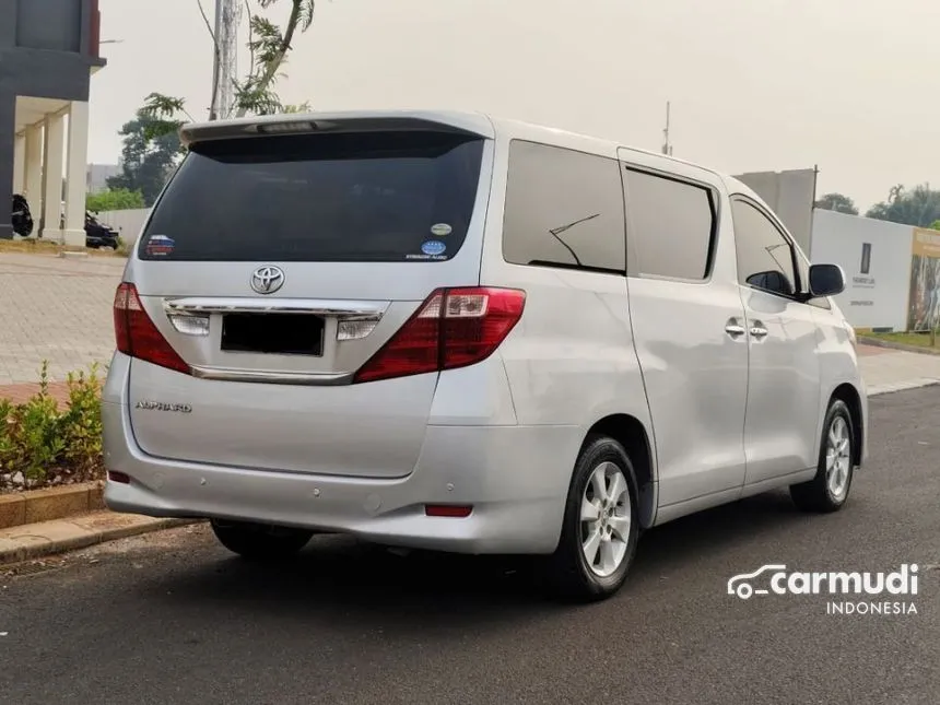 2011 Toyota Alphard X MPV