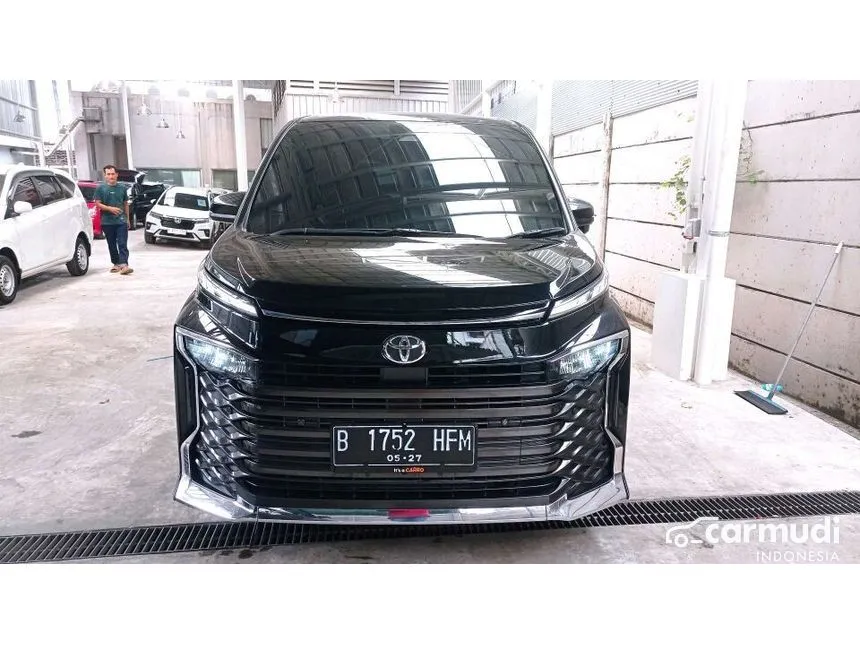 Jual Mobil Toyota Voxy 2022 2.0 di DKI Jakarta Automatic Wagon Hitam Rp 465.000.000
