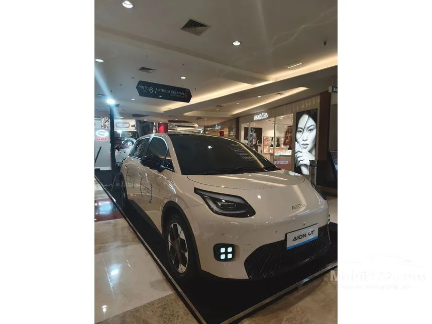 2026 GAC AION UT Premium Hatchback