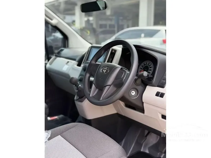 2026 Toyota Hiace Premio Van