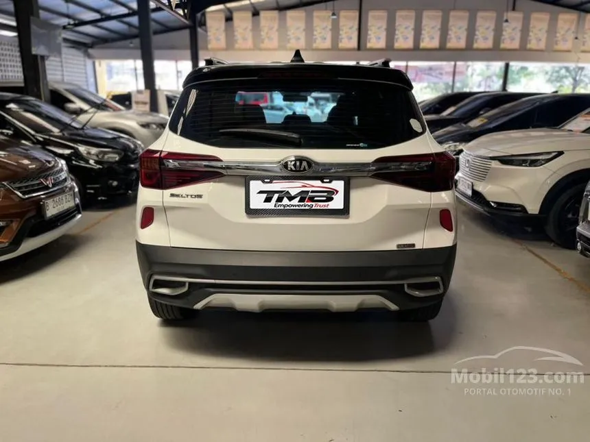 2020 KIA Seltos EX SUV