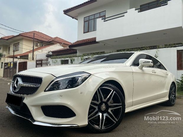 Mercedes Benz Bekas Murah Jual Beli 4 024 Mobil Di Indonesia Mobil123