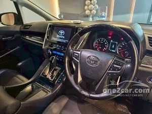 2022 Toyota ALPHARD 2.5 S C-Package Van