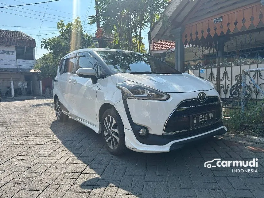 Jual Mobil Toyota Sienta 2019 Q 1.5 di Jawa Timur Automatic MPV Putih Rp 190.000.000