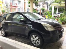 2010 Nissan Grand Livina 1.5 SV MPV