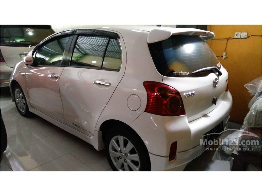 Jual Mobil Toyota Yaris 2013 TRD Sportivo 1 5 di Jawa 