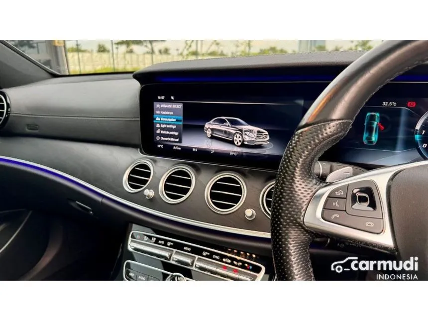 2017 Mercedes-Benz E300 AMG Line Sedan